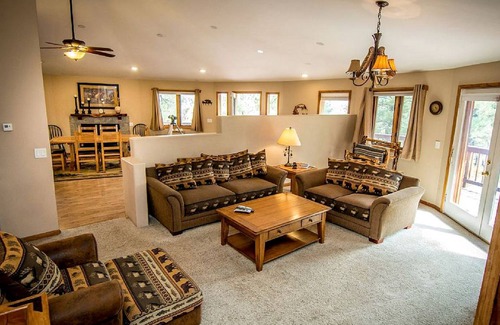 Pagosa Springs House | House ∙ 4 bedrooms ∙ 7 guests
