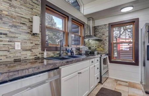 Cascade-Chipita Park House | House ∙ 4 bedrooms ∙ 10 guests