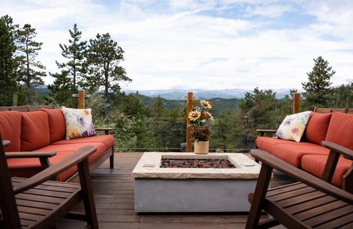 Coal Creek House | House ∙ 4 bedrooms ∙ 8 guests