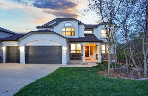 Southwest Colorado Springs House | House ∙ 5 bedrooms ∙ 12 guests