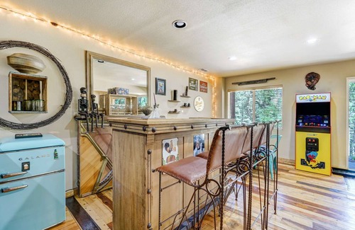 Cascade-Chipita Park House | House ∙ 5 bedrooms ∙ 8 guests