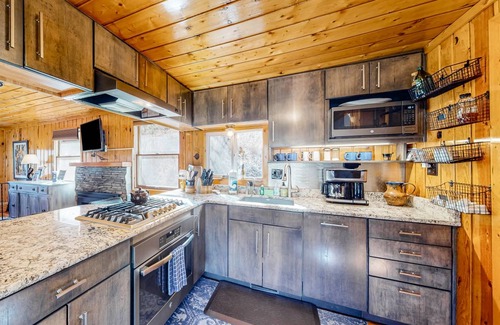 Green Mountain Falls House | House ∙ 2 bedrooms ∙ 4 guests