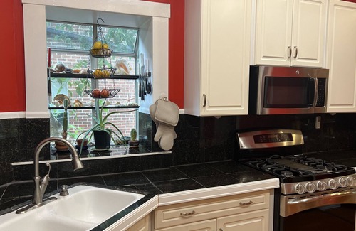Cheesman Park House | Huge 4 story home - 1 mile from downtown, by Botanic Gardens & Cheesman Park