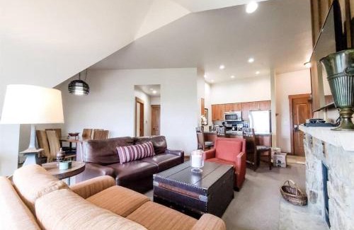 Peak 9 Apartment | Hyatt Main Street Station 3BD A - Steps to Peak 9
