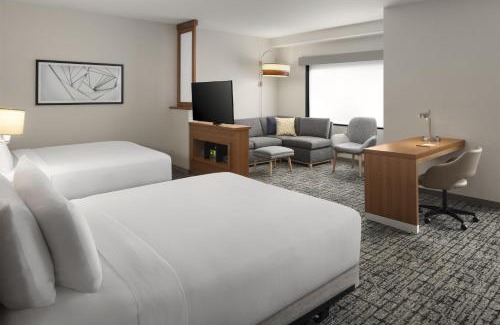 Glendale Hotel | Hyatt Place Denver Cherry Creek