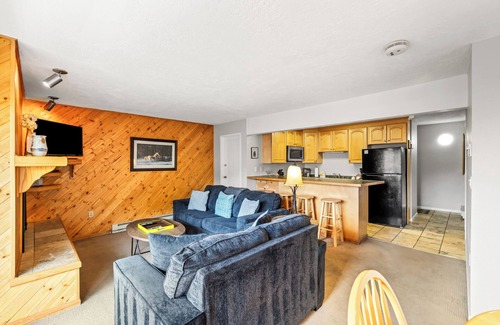 Steamboat Springs Condo | Ideal Steamboat Springs Location: Ski-In/Ski-Out 2-Bedroom, 2-Bath Condo