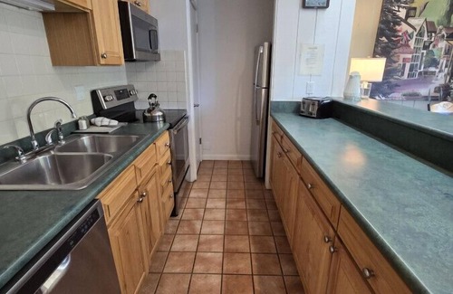Vail Apartment | In the heart of Vail 2 bed 2 bathroom whole condo