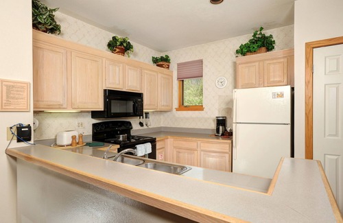 Lakeside Village Condo | Incredible and Spacious 2 Bedroom + Loft