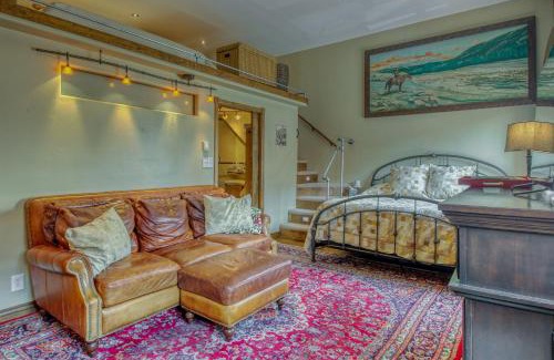 Historic Downtown Durango Hotel | Jarvis #303