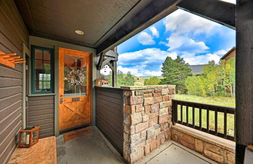 Granby Apartment | Kicking Horse Lodges 4-205
