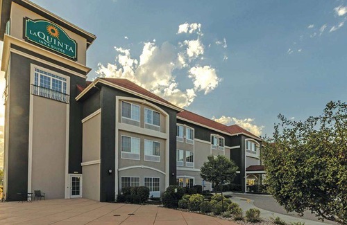 Loveland Hotel | La Quinta Inn & Suites by Wyndham Loveland