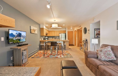 Frisco House | Lagoon Royal Townhome: Mountain Views Meet Modern Comforts