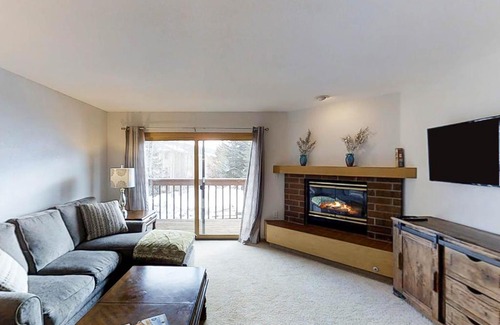 Frisco House | Lagoon Townhome