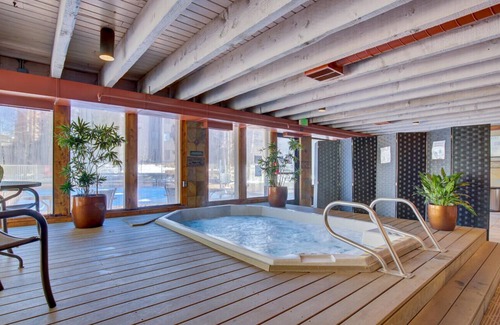 Lakeside Village Condo | Lakefront Retreat with Amazing Views, Easy Shuttle