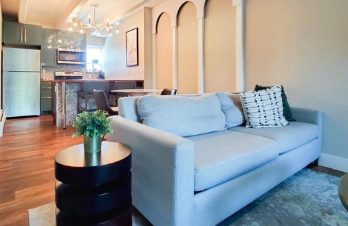 Congress Park Apartment | Landing at Black Swan - 1 Bedroom in Congress Park