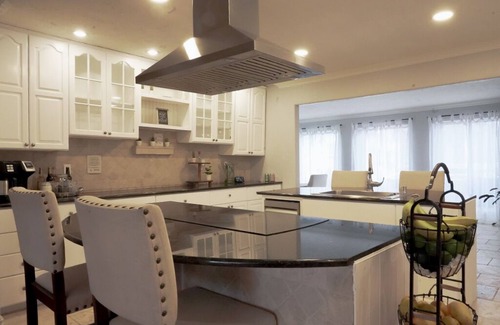 Southeast Colorado Springs House | Large BOHO home with mountain views and HOT TUB!