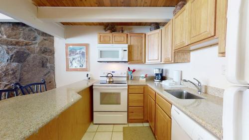 Snowmass Village House | Laurelwood Condominiums 415