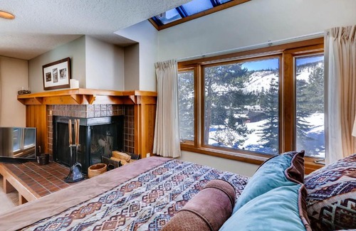 Lakeside Village Apartment | Lenawee 1747