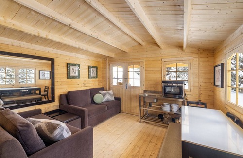 Red Cliff Cabin | Lichen Huts