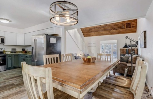 Woodland Park House | Lorraine Loft! Hot Tub & Game Room & Fire Pit