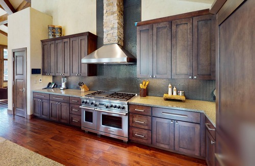 Vail Condo | Luxurious Three Bedroom + Den Penthouse