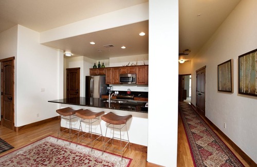 Purgatory Condo | Luxury Condo by Main Plaza - Walk to Slopes - Deck with Amazing Views