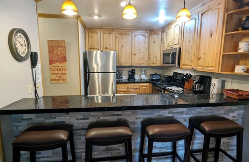 Avon Condo | Luxury Condo w/FREE WiFi, Parking, Heated Pool, Hot Tubs, Skier Shuttles