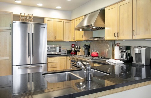 Vail Condo | Luxury Penthouse in Vail Village | Creekside