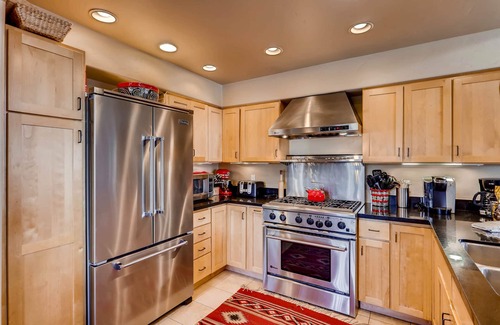 Vail Condo | Luxury Penthouse in Vail Village | Creekside