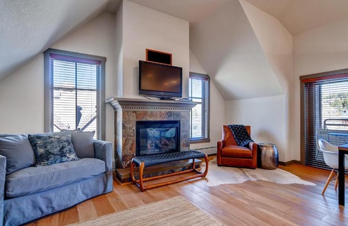 Peak 9 House | Main Street Station IV