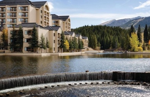 Peak 9 Condo | Marriott Mountain Valley Lodge Breckenridge Luxury Studio