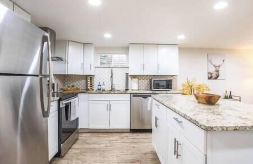 Welby House | Mile-High Modern Haus | Hot Tub | Fenced in Yard | Sleeps 16