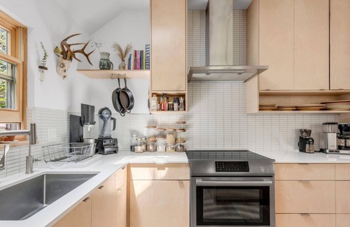 Newlands House | Modern & Warm Home in the Heart of Boulder