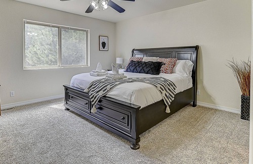 Woodland Park House | Mountain Escape: Soak in the Private Hot Tub w/Stunning Colorado Views!