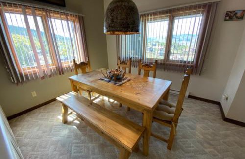 Silvercreek Apartment | Mountain Vista Retreat