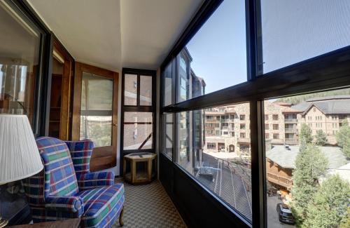 Copper Mountain Village Apartment | MP410 Mountain Plaza 1BR 2BA -Pet Friendly condo