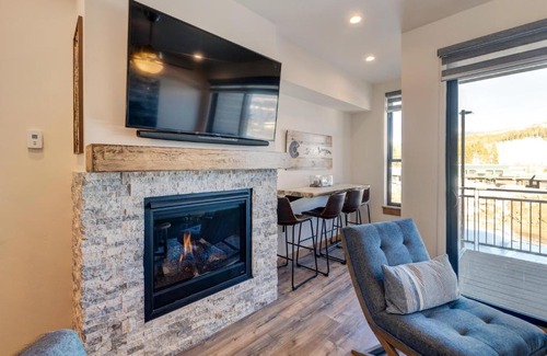 Winter Park House | New Luxury Villa #250 Near Resort With Rooftop Hot Tub & Great Views - FREE Activities & Equipment Rentals Daily