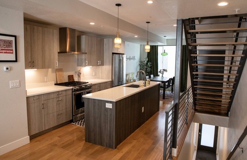 Sun Valley House | New Modern 3-Bedroom in Sloan's Lake. 5 minutes to downtown!