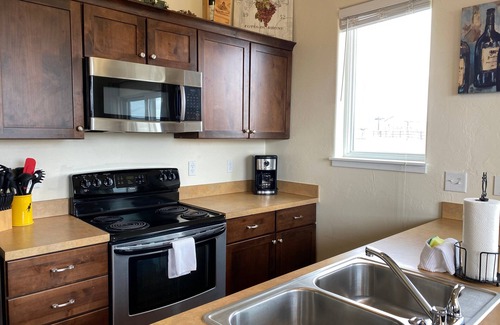 Fairplay House | New Rental! 3Br/2.5Bath Family Friendly Home blocks from Main Street in Fairplay - FairHaven