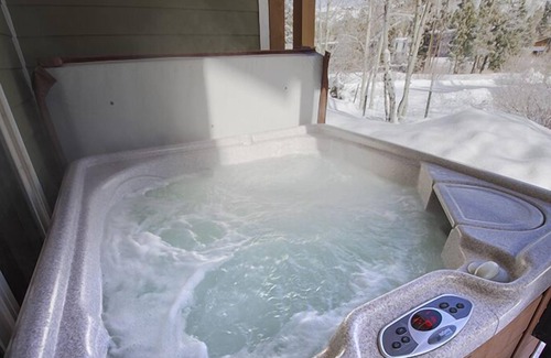 Winter Park House | New rental with Fraser river views, BBQ, private hot tub, 2 master suites