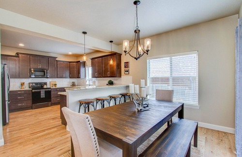 Colorado Springs House | NEW Westside Luxury: 5 min to Garden of the Gods, Manitou, Old Colorado City