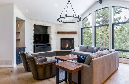 North Central Evergreen House | Newly Remodeled Mountain Modern Winter Retreat