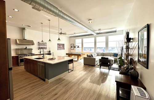 Ballpark Condo | Newly Renovated 4 Bedroom Loft & Private Balcony