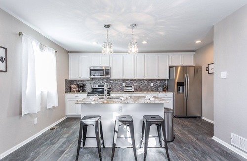 Colorado Springs House | On Sale! Gorgeous Garden of the Gods Getaway!