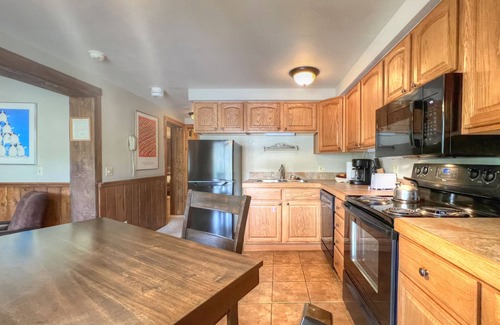 Crested Butte Condo | On Shuttle Route, Mountain Views! Great Rates, Pool & Hot Tub, Game Room!
