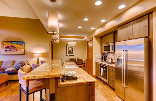 Peak 8 Condo | One Ski Hill Penthouse: Ski-in/Out, A/C, Swimming Pool, Bowling, Shuttle
