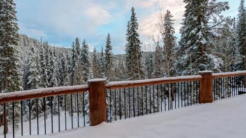 Woodmoor House | Paradise Meadow Lodge