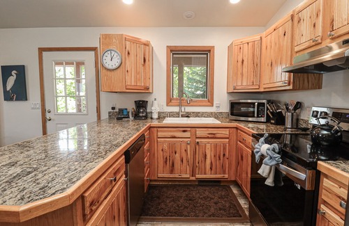 Grand Lake House | Park Avenue - Nice four bedroom two bath home in the heart of Grand Lake!