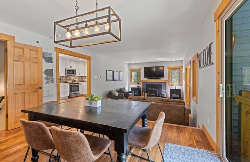 Blue River House | Peace and Quiet Just Minutes from Breckenridge