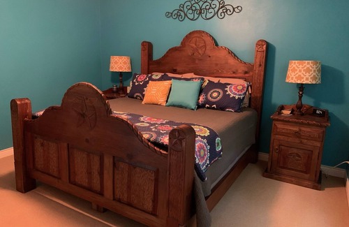 Old Town House | Perfect Old Town location! Perfect getaway!